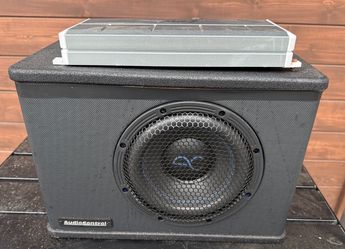 Car Audio Amplifier & Subwoofer
