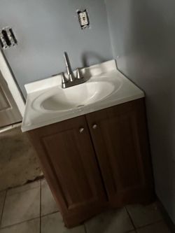 Bathroom vanity