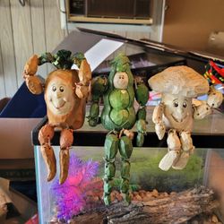 3 Anthropomorphic Vegis