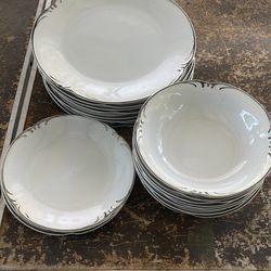 Style Home Fine China set for $50