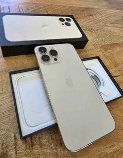 Unlocked iPhone 1 3 pro max