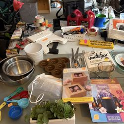 Multi family Garage Sale In Algonquin, Il