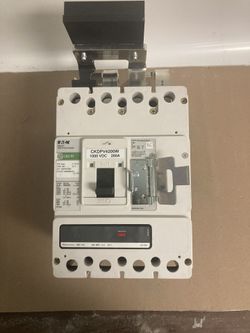 NEW- CKDPV4200W Eaton PV Guard / Solar complete molded case circuit breaker 200A