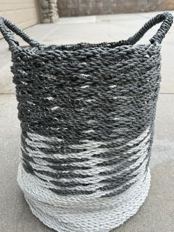 Hamper 