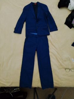 vestido entero, pantalón y chaqueta