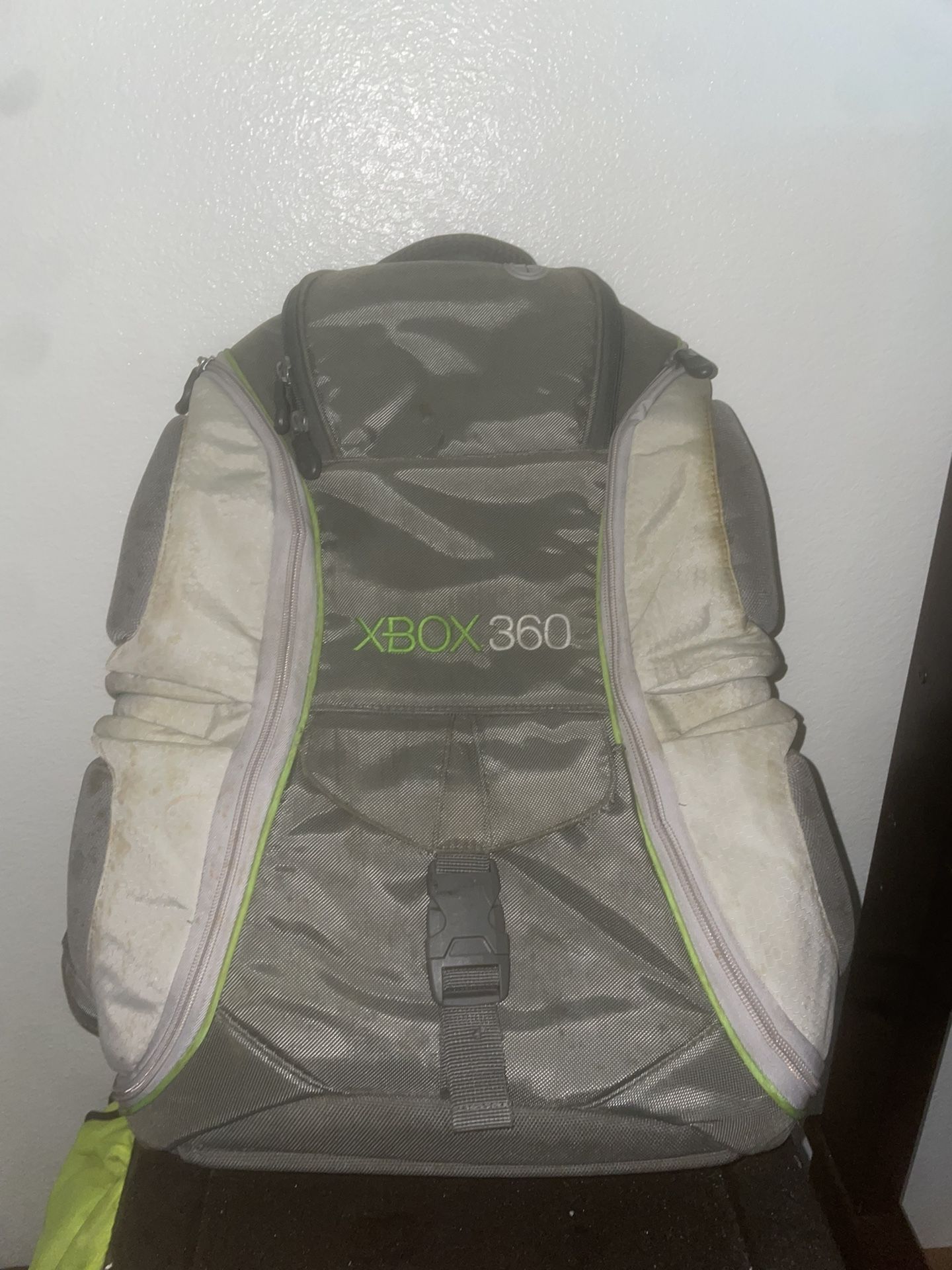 Vintage Xbox 360 BackPack w/ Xbox and games