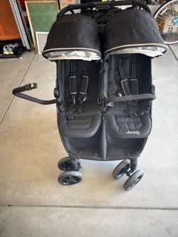Jeep Double Stroller with storage caddy