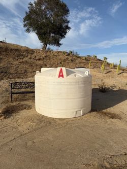 Large Round Poly Water Storage Tank 1300g