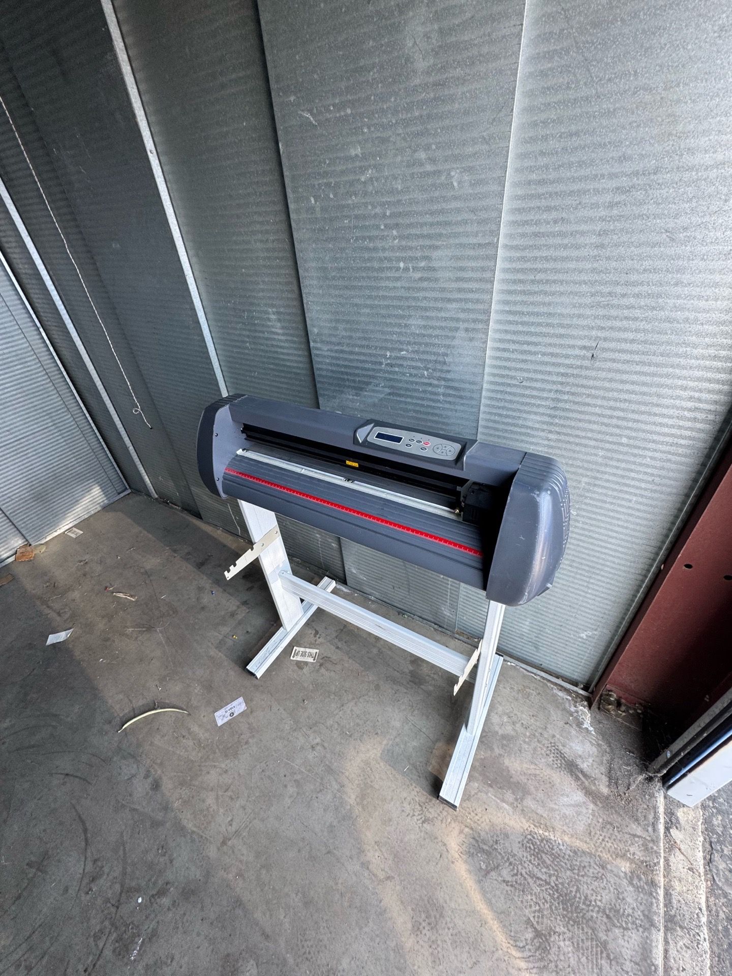 Vevor 28 inch vinyl cutter