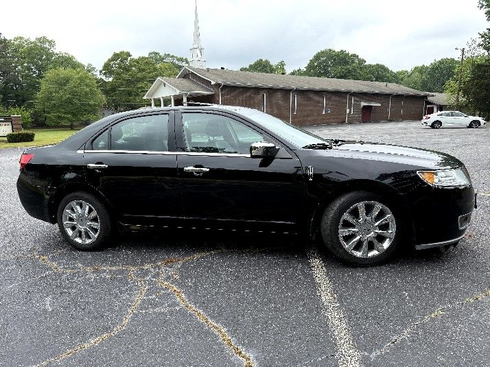 2012 Lincoln MKZ