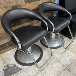  Luxury Salon Styling Chair — Sleek Black Finish 💎🖤