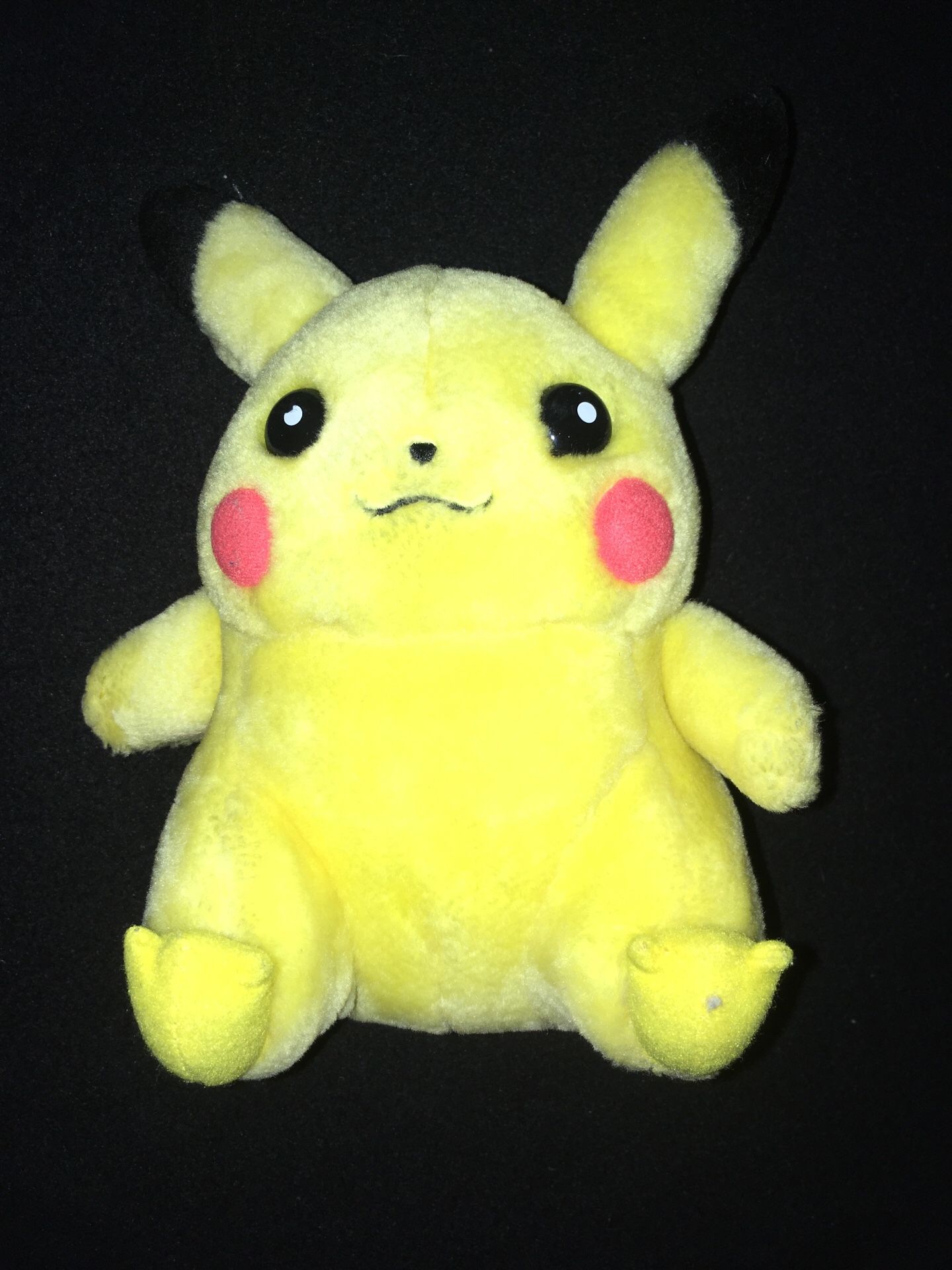 Pokémon Pikachu Basic Plush Nintendo 1998