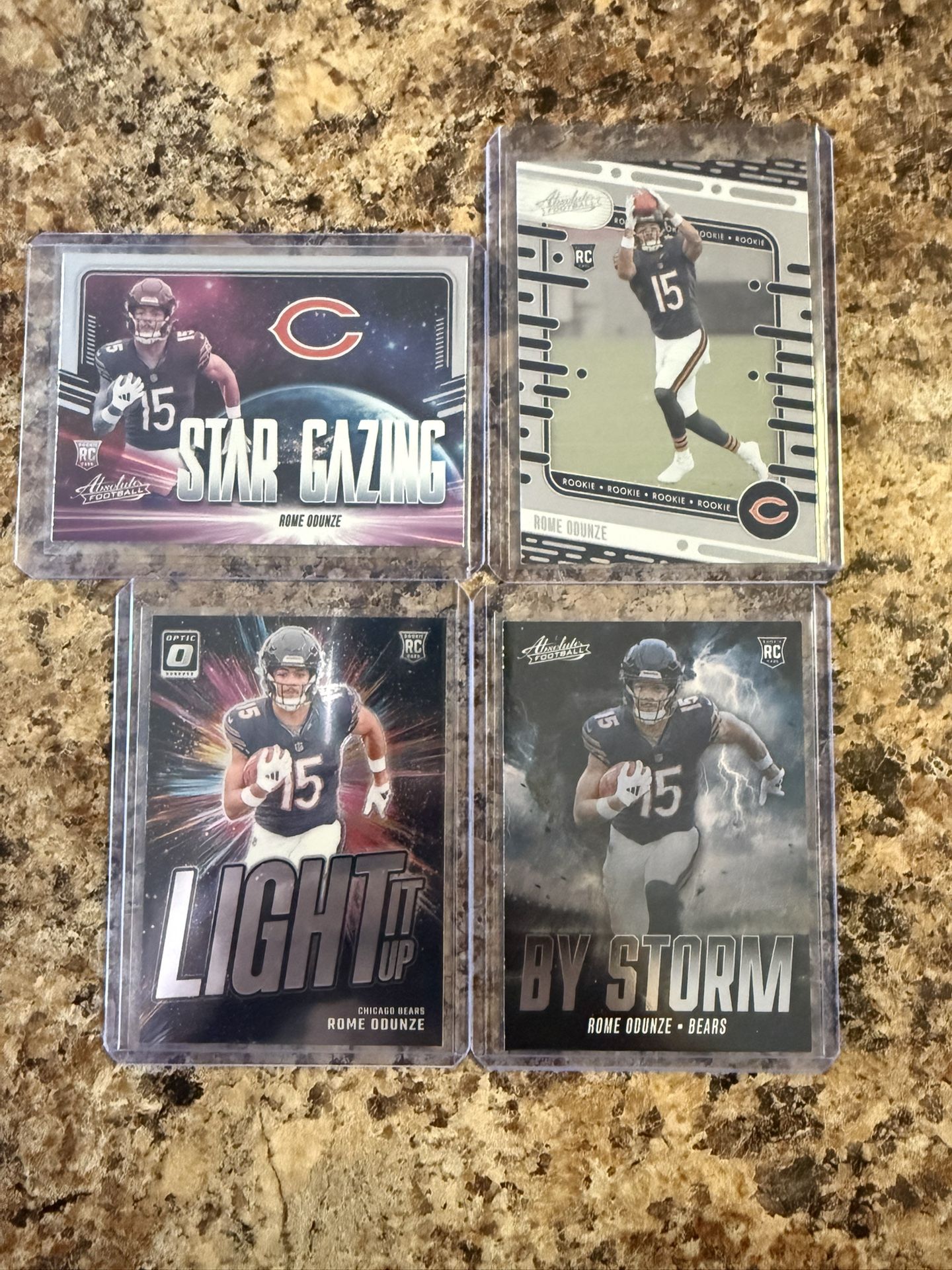 Chicago Bears- Rome Odunze RC Lot