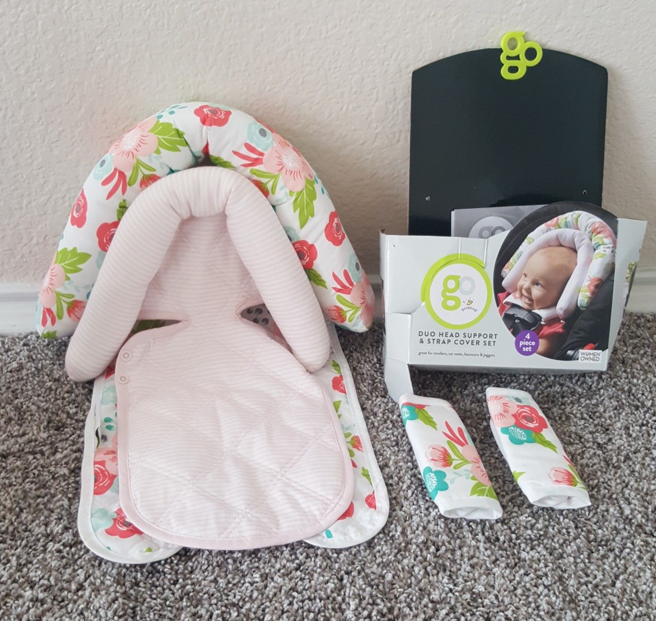 Target"Go" Baby Head Support and strap cover set