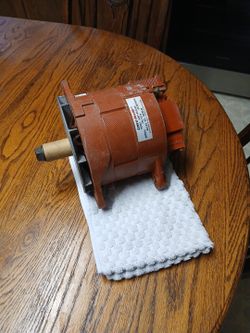 High Output Fleece Neville  Model A0014630jA