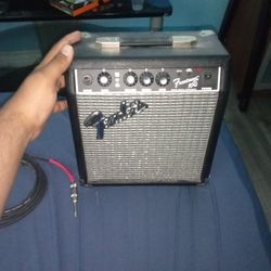 Frontman 10G Fender Amplifier 