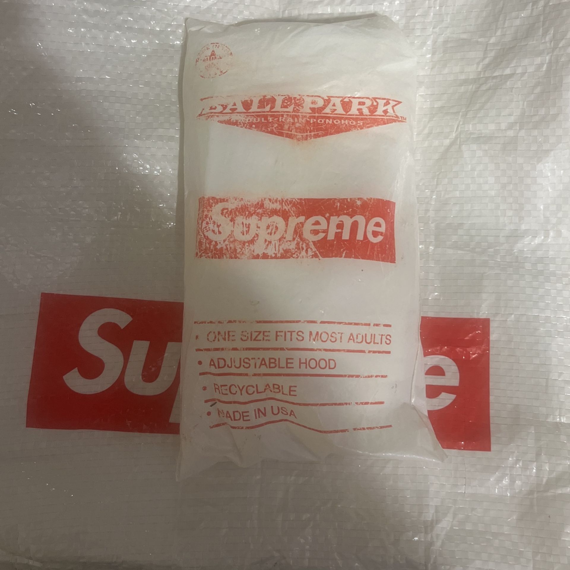 SUPREME rain poncho box logo exclusive 2015
