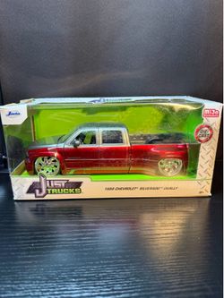 Just trucks Dually Silverado 1:24 scale