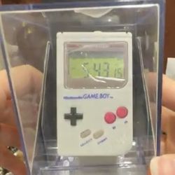 Nintendo Game System Watch Collectors Piece Brand New 