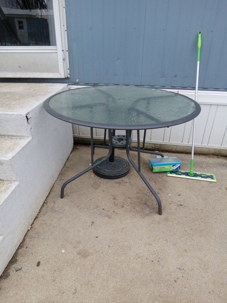 Patio Table 