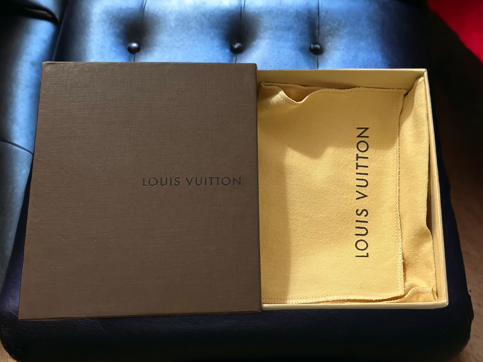 Small Louis Vuitton Wallet Box