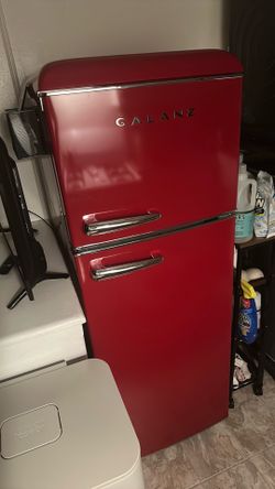 Garage refrigerator