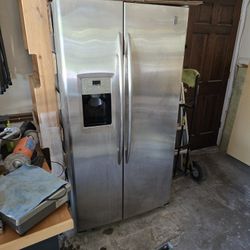GE Profile Refrigerator, Everything Works Expect Ice Dispenser 