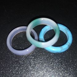 3ct Glass Green Gray Blue Stackable Rings Size 7

100% of all proceeds go to the Pure Water Ministries Navajo Reservation AZ

(contact info removed)8