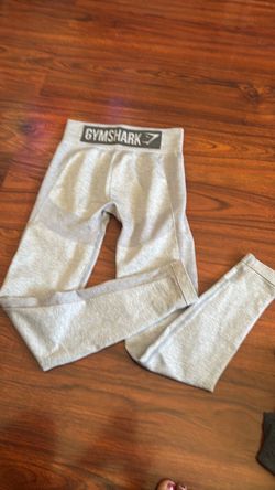 GYMSHARK SIZE SMALL