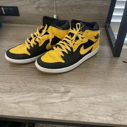 Jordan 1 new love