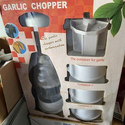 Garlic chopper