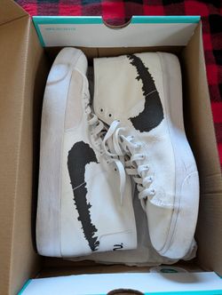 Blz Court Mids. 11 1/2