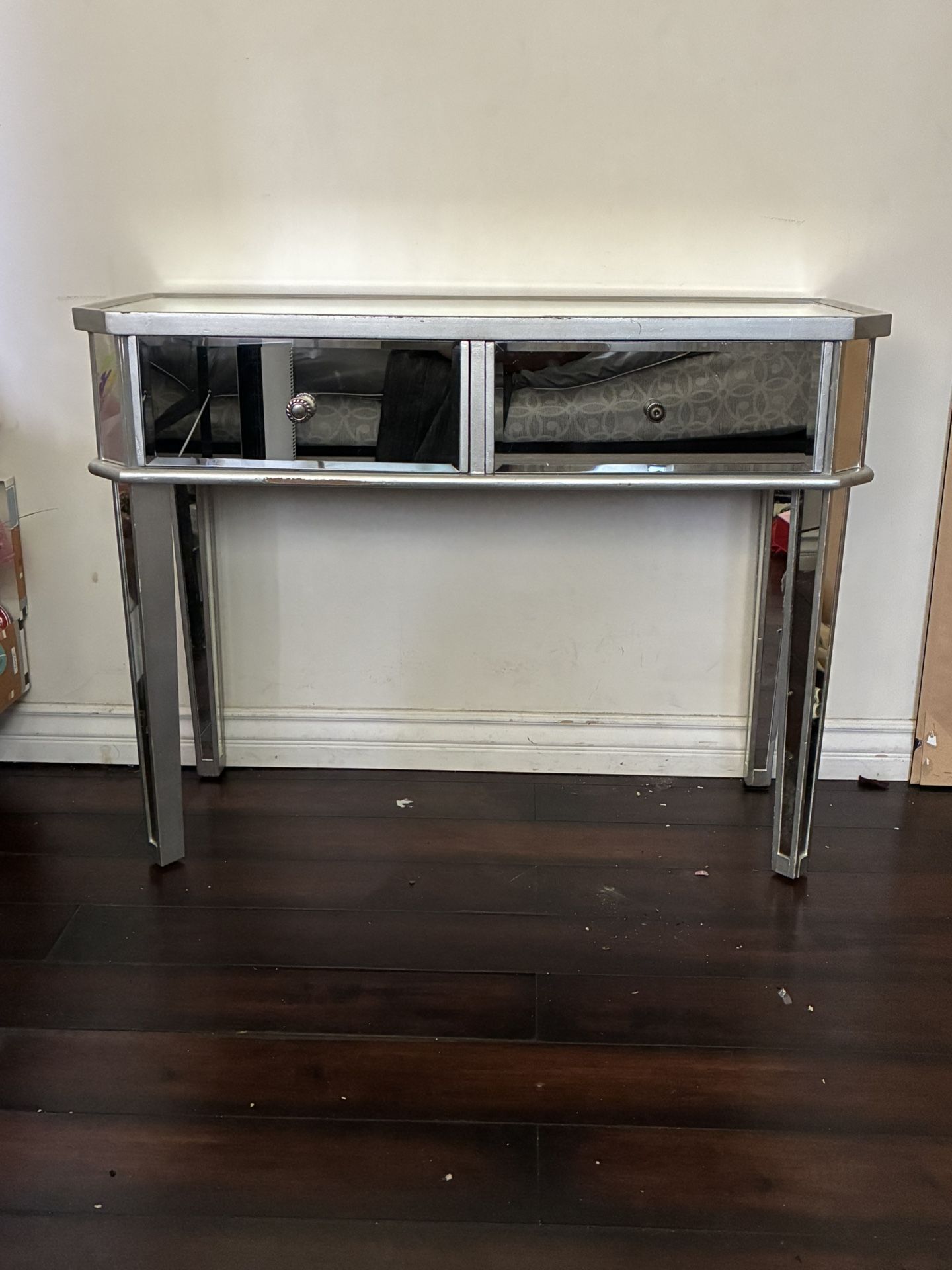 Mirror Desk