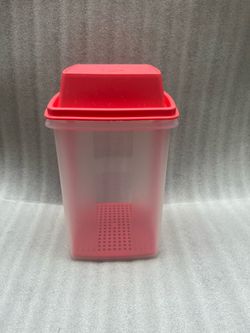 Tupperware Piccadilly Container