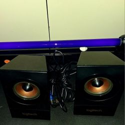 Logitech Vintage Sound Stereo Speaker 🔊 Set Blk/ Gold Nice ✨️ 