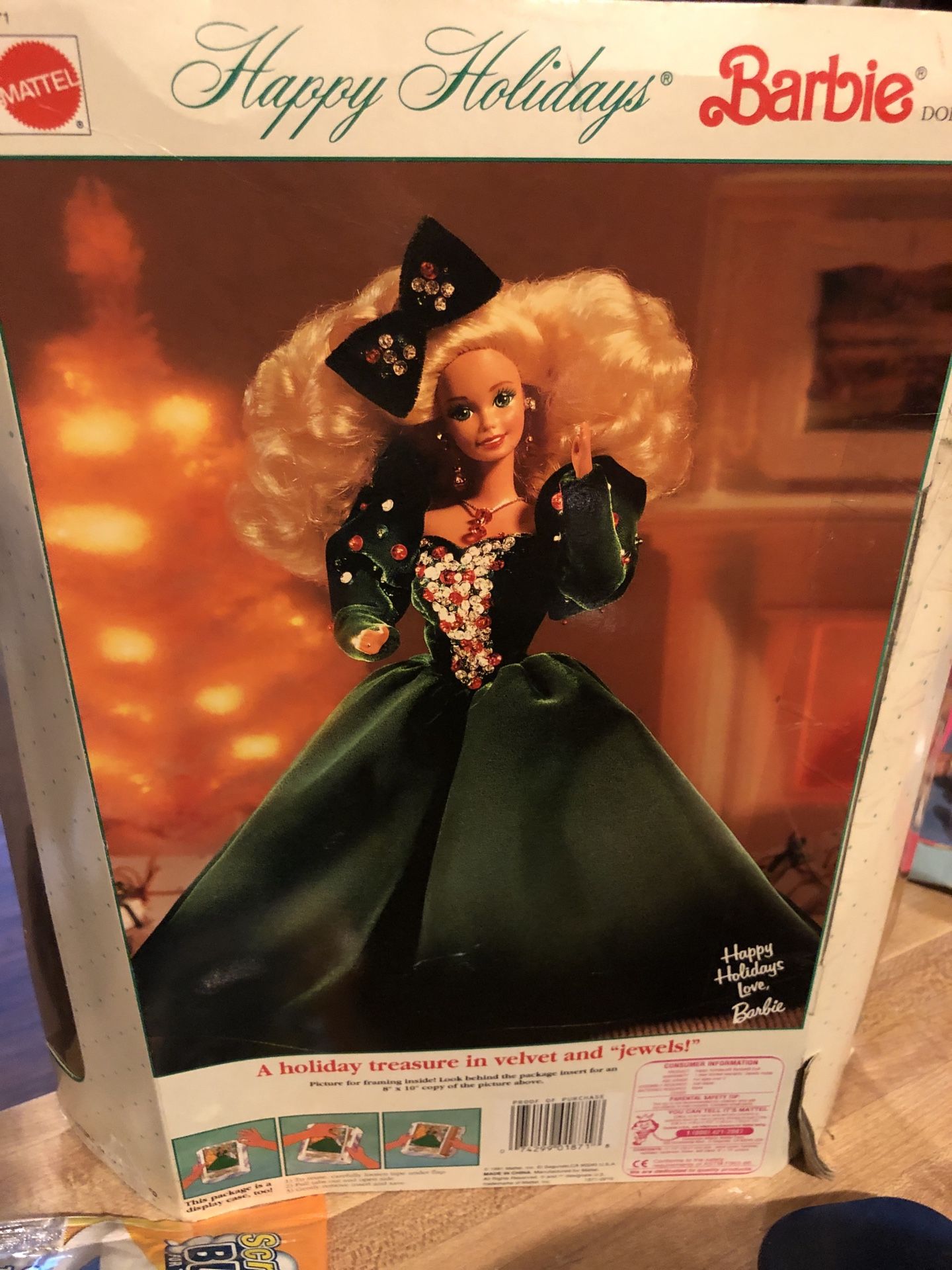 Holiday Barbie 1991 