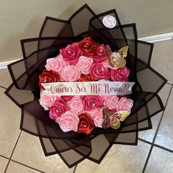 Rosas eternas / Eternal Rose Bouquet 