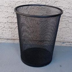 Brand New Metal Trash Can $10 Each 5 Available Huge Sale Read Description Door Pick Up Only