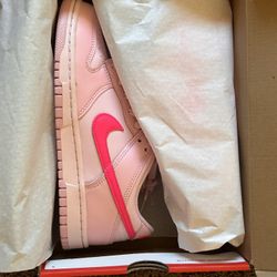 Triple pink Dunks 7Y