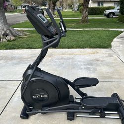 Sole E25 Elliptical - Price drop!