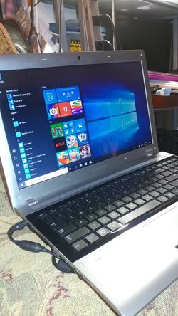 SAMSUNG RV520 CORE I3 6GB RAM 120GB SSD