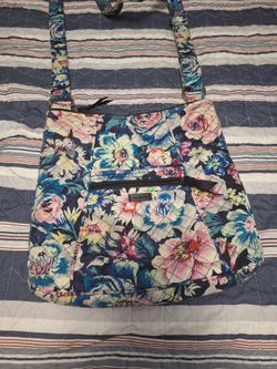 Vera bradley crossbody