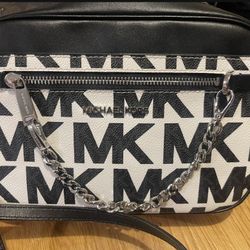 Michael Kors Jet Set Item with Zip Crossbody Signature Graphic Logo MK Bag with wallet