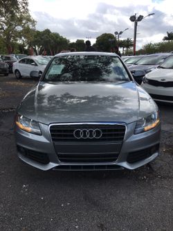 2010 AUDI A4 95K TÍTULO LIMPIO