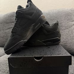 Jordan 4 Retro Black Cat (2025) Size 9.5M