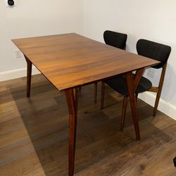 Mid Century Expandable Dining Table: 39"-55"
