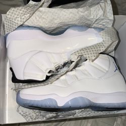Air Jordan 11 Retro 🥶 ❄️ 🌬️
