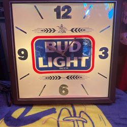 Beer Clock Lighted