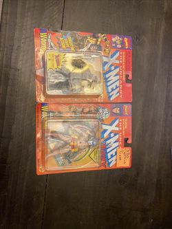 1993 Marvel The Uncanny X-Men Wolverine Lot of two figures, 5th&4th edition