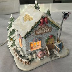 Vintage 2001 Precious Moments Hawthorne Village Holly-Day Greetins Post Office Lamp